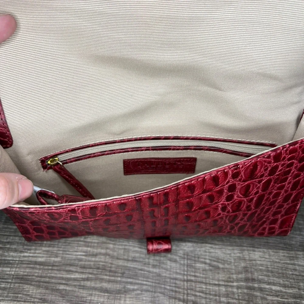 Talbots Burgundy Crocodile Embossed Leather Wristlet‎ Clutch Bag Red Maroon